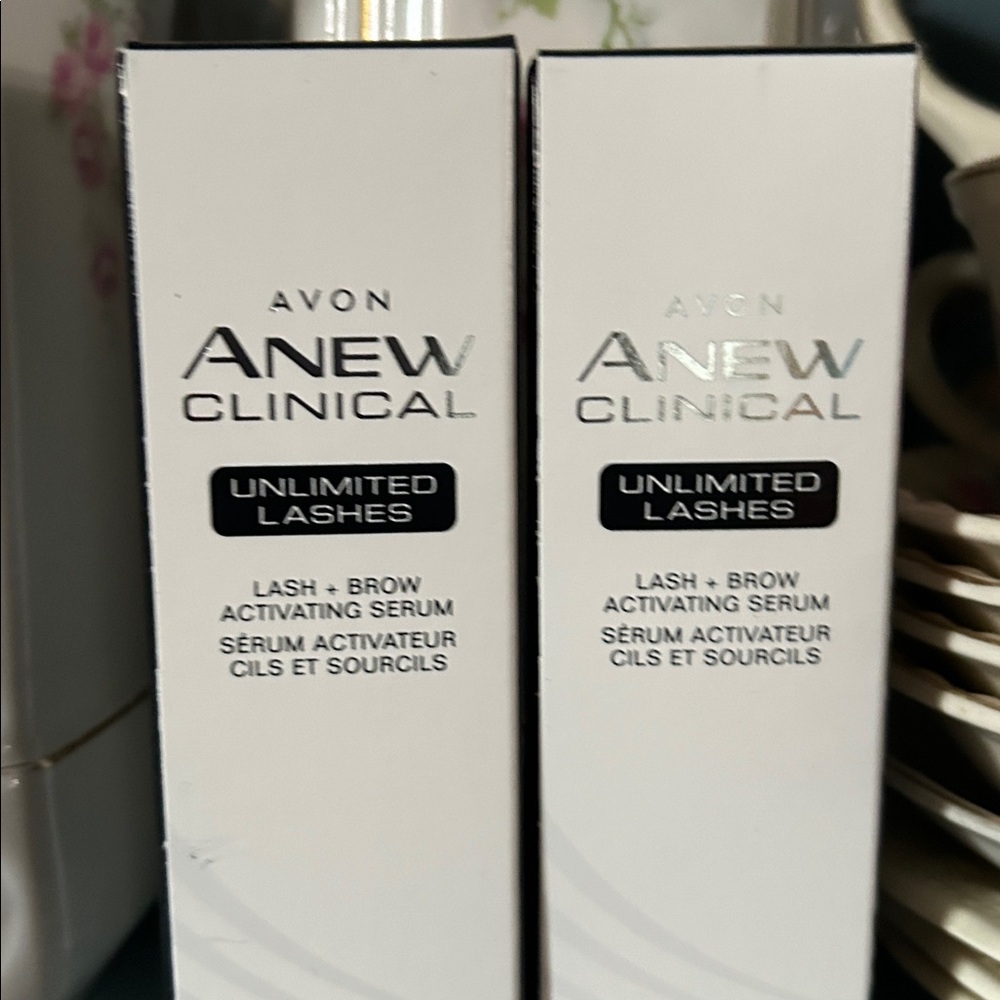 Anew Clinical Unlimited lash and Brow Activating serum duo